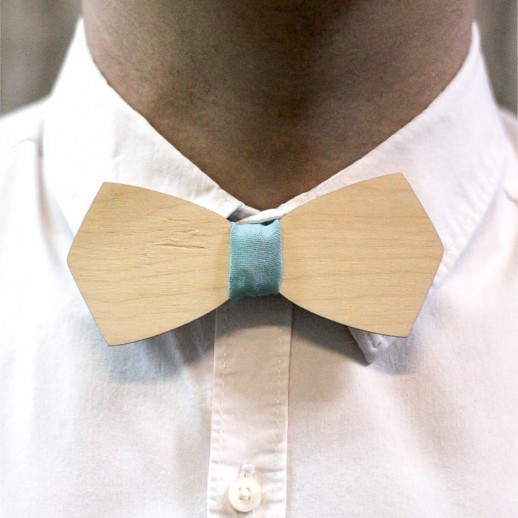 Деревянная галстук-бабочка из фанеры AB024